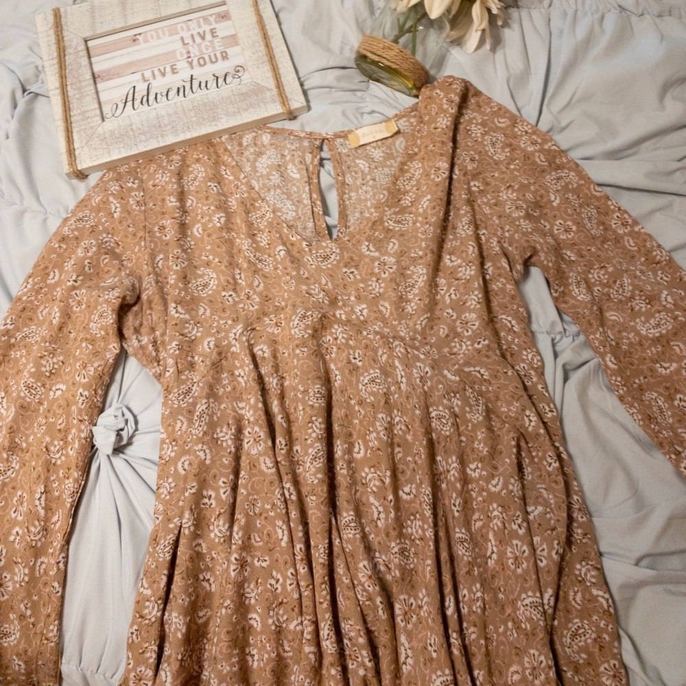 Altar’d state long sleeve top